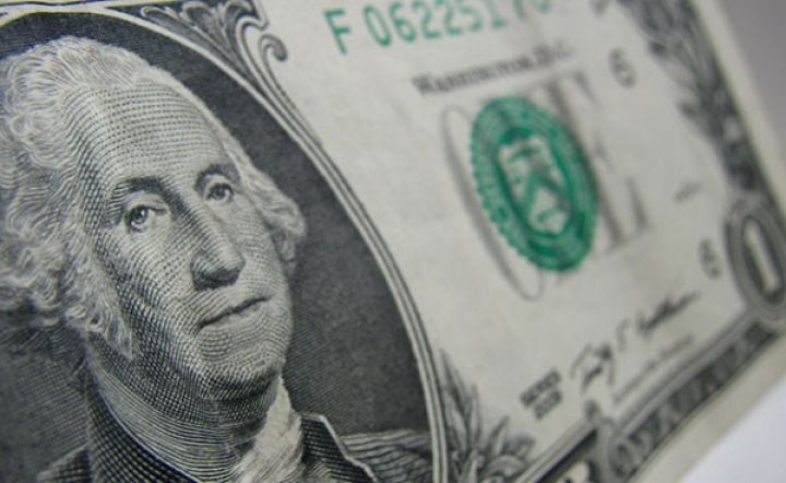 Banklarda Dollar ucuzlaşır