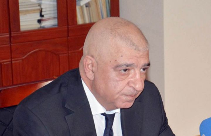 "Qanun Prezidentin Administrasiyasını ləğv edə bilməz" - AÇIQLAMA