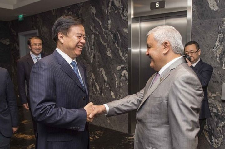 Çinin Milli Neft Şirkətinin prezidenti Bakıdadır - SOCAR-da GÖRÜŞ