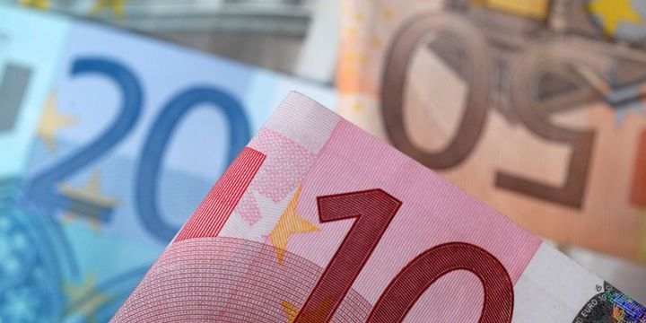 Treyderlər Avro üçün AMB-ni Yellendən daha riskli sayır