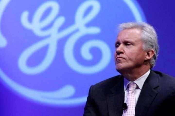 Dünyanın ən böyük şirkətlərindən birinin sədri istefa verib