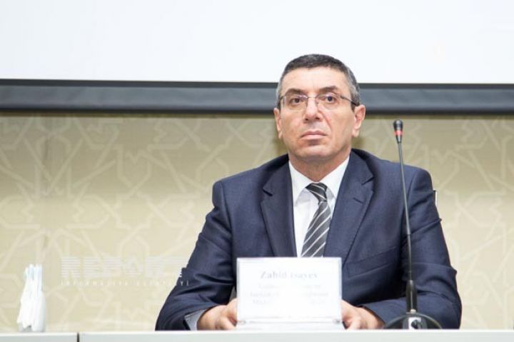 Rəsmi qəzetdə İqtisadiyyat Nazirliyi vuruldu