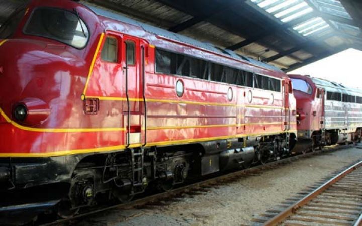 Azərbaycan 50 lokomotiv alacaq