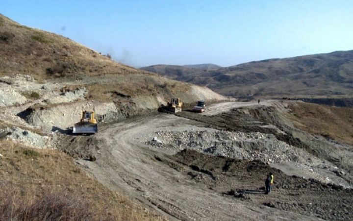 Çətin relyefə malik dağda yol salınır - İsmayıllı Şamaxıya birləşəcək
