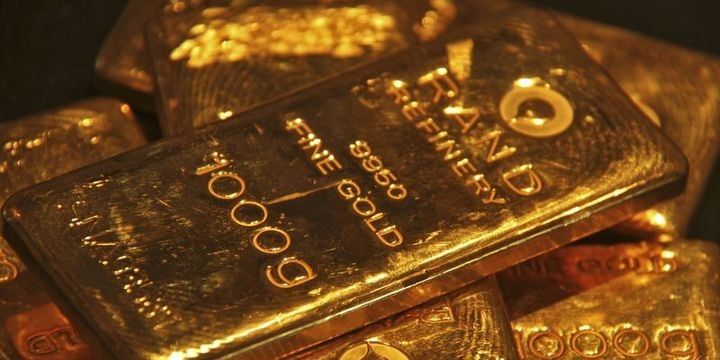 Qızılın qiyməti son bir ili ən yüksək səviyyəsi yaxınlığında qalır