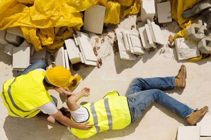 Bədbəxt hadisələr və peşə xəstəlikləri üçün icbari sığorta geriləyib 