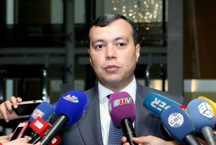 Yeni nazirin 38 yaşı var - Bioqrafiya