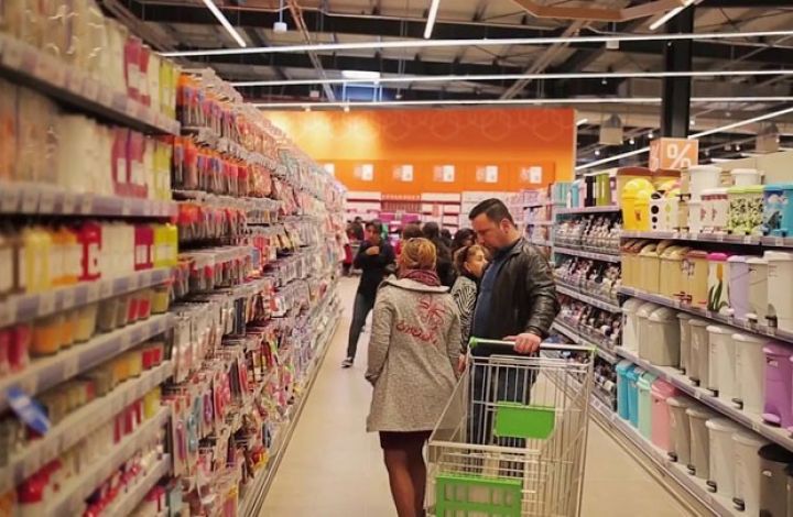 Bakıda əhalinin ərzaq, içki və siqaretə xərclədiyi pul açıqlandı