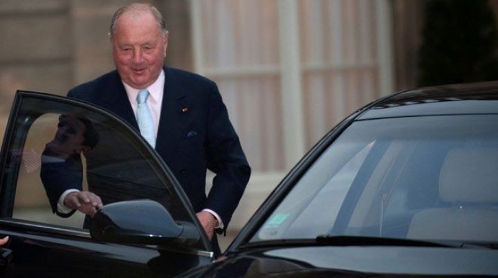 Məşhur milyarder vəfat etdi