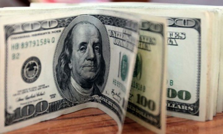 Dolların bazar ertəsinə olan rəsmi məzənnəsi açıqlandı