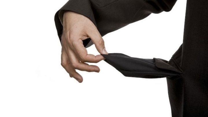 Azərbaycan vətəndaşı özünü müflis elan etmək istəyir