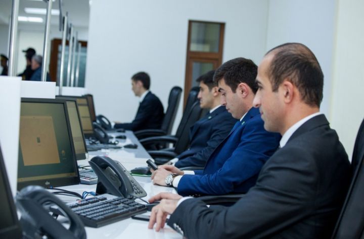 Bank olmayan kredit təşkilatlarının işçiləri azalır