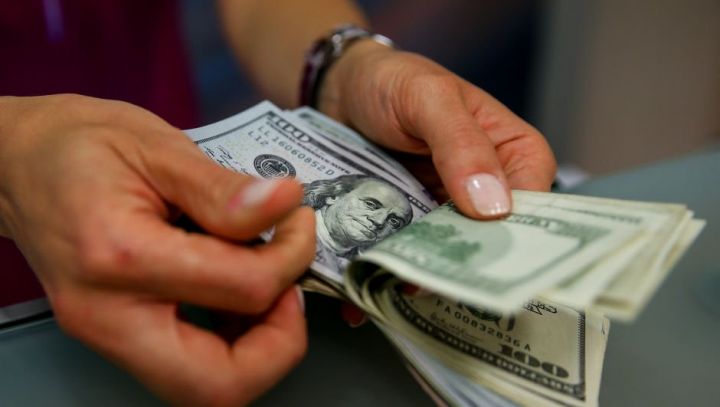 Banklarda Dollar və Avronun alış-satış qiymətləri - YENİLƏNİR