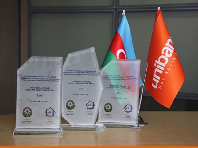 Unibank yenə lider oldu