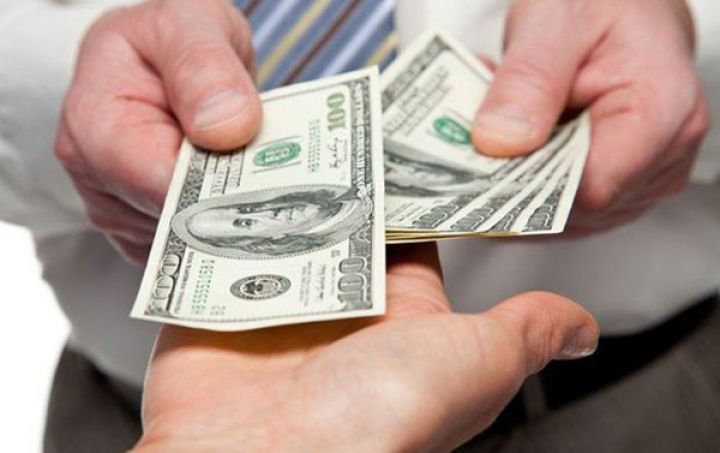 Banklarda Dollar və Avronun alış-satış qiymətləri - SİYAHI