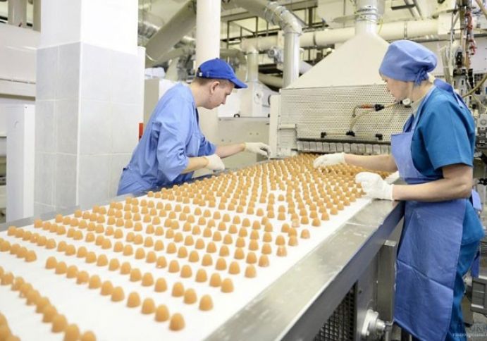 Orta aylıq maaş açıqlandı