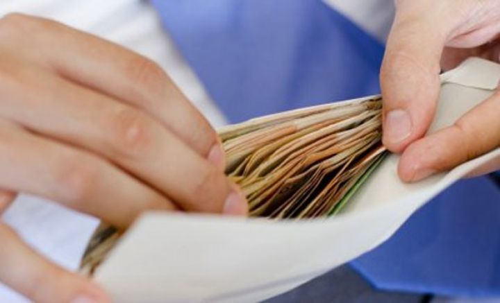 Müqaviləsiz işçiyə konvertdə maaş verməyin sanksiyası kəskin artırılır