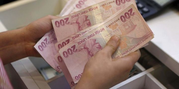 Türk Lirəsi kritik həftəyə ucuzlaşma ilə başlayıb