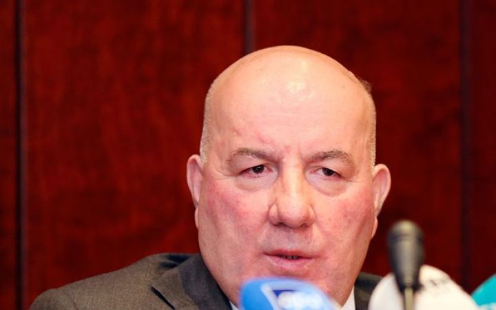 "1 milyard dollardan çox profisit mövcuddur, bu Manatın gözlənilən sabitliyinə təminat verir"