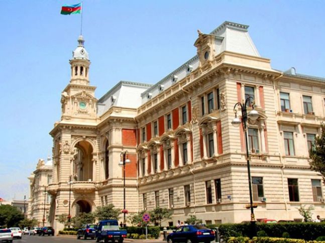 Sabiq Aparat rəhbəri 6.5 milyon manatlıq cinayət işində ifadə verib