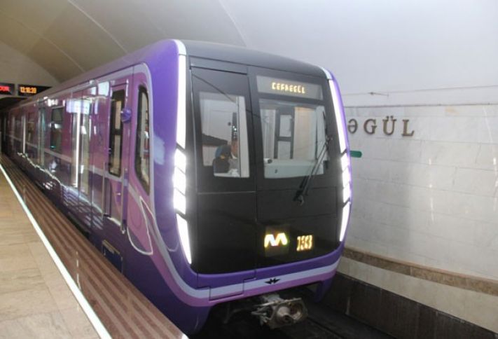 “Bakı Metropoliteni”nin Rusiyadan aldığı 2 qatar Bakıdadır