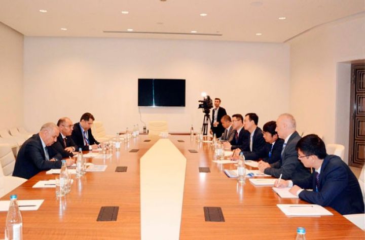 “Huawei” şirkəti Dövlət Gömrük Komitəsi ilə əməkdaşlıqda maraqlıdır