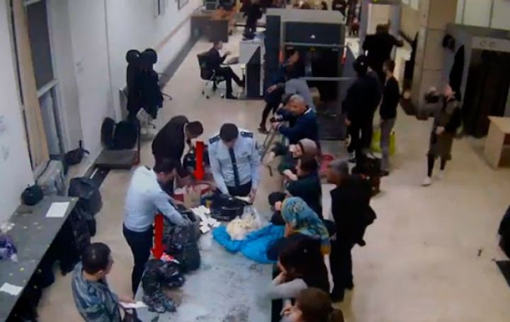 Gömrük postunda vətəndaşlara "işgəncə" verildiyi iddialarına münasibət