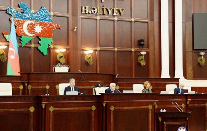 Milli Məclis bu gün 22 məsələyə baxacaq - SİYAHI