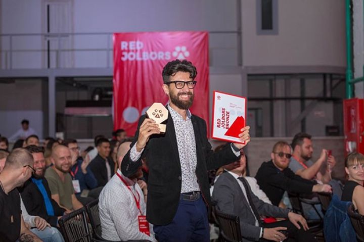 Azərbaycanın reklam agentliyi beynəlxalq festivalda 4 mükafat qazandı!