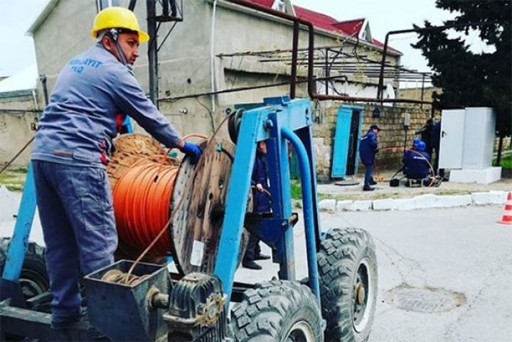 "Hazırına nazir olub “Aztelekom”un şəbəkəsindən pul qazanmaq istəyirlər" - YENİLƏNİB