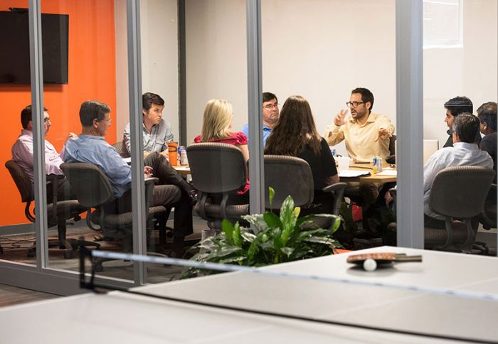 Xarici investorlar Azərbaycanda biznes qurmaq üçün problemləri açıqlayıblar