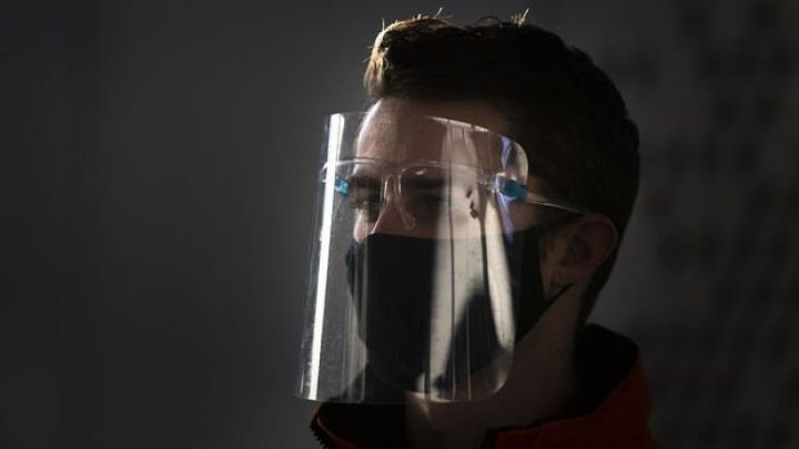 Koronavirusun daha yoluxucu yeni növü yayılır - PEYVƏNDLƏR TƏSİR ETMƏYƏ BİLƏR