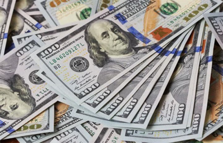 Dolların bazar ertəsinə olan rəsmi məzənnəsi açıqlandı