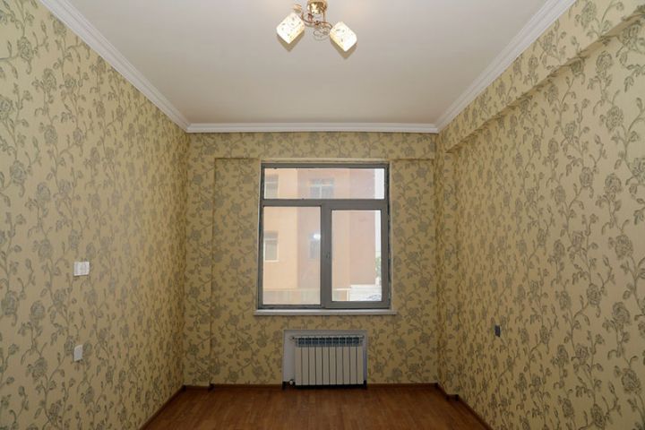 556 mənzil kirayəçilərin istifadəsinə verilib