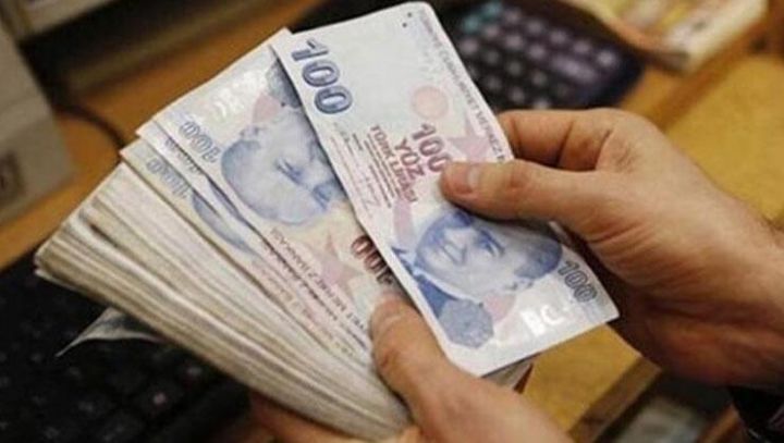 Dollar/Türk Lirəsində rekord yeniləndi