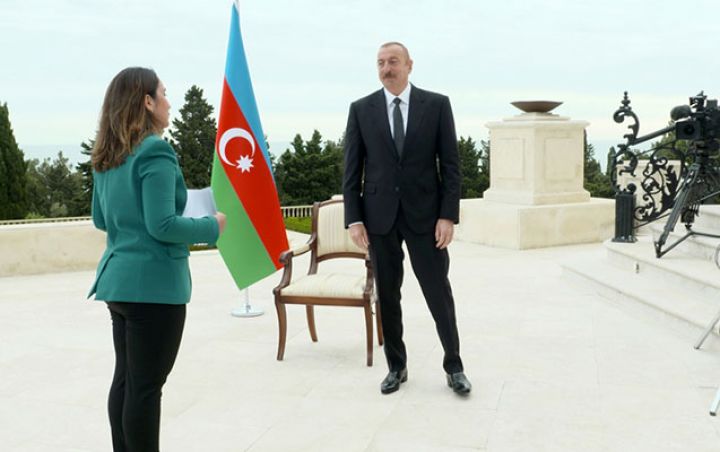 Prezident məşhur televiziya kanalına müsahibə verdi