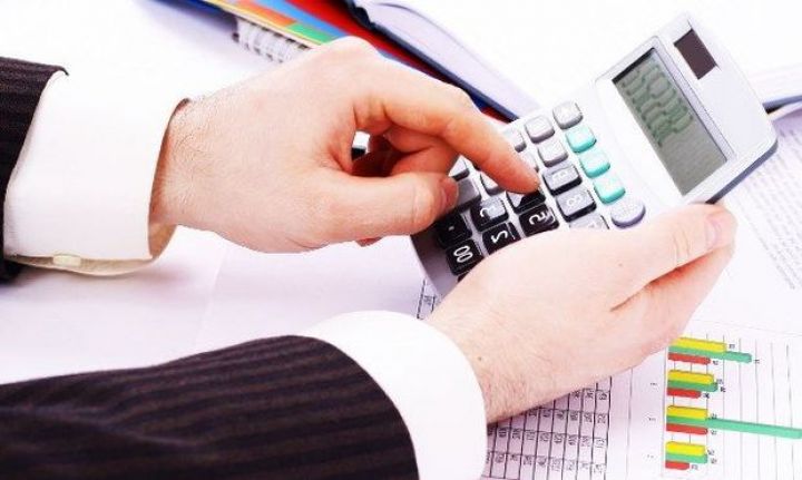 "700 min işin yarısı kredit borcları ilə bağlıdır"