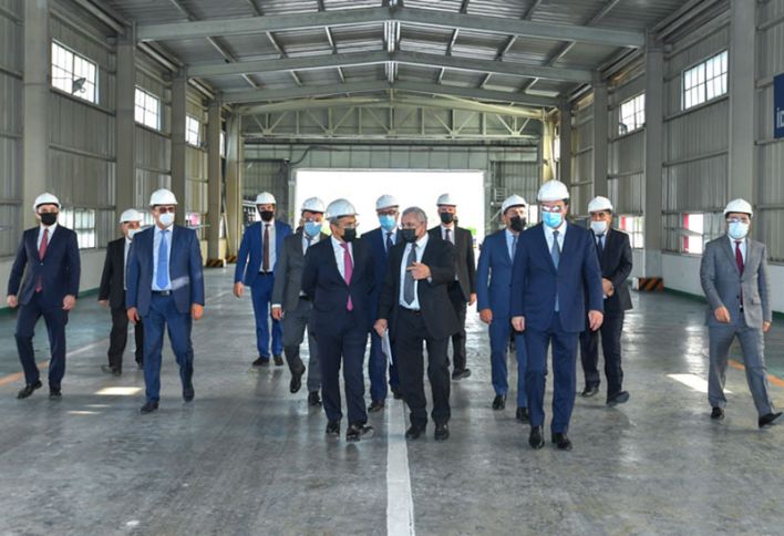 Mikayıl Cabbarov Gəncədə zavodlar ilə tanış oldu