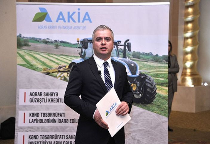 Fermerlərə kart paylanır 