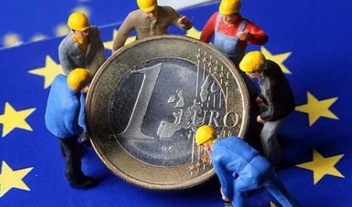 Avro Bölgəsində inflyasiya 8 ayın ən yüksək səviyyəsinə qalxıb