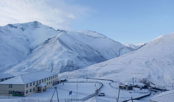 Şimal bölgəsinə qar yağıb, temperatur mənfi 11 dərəcəyədək enib