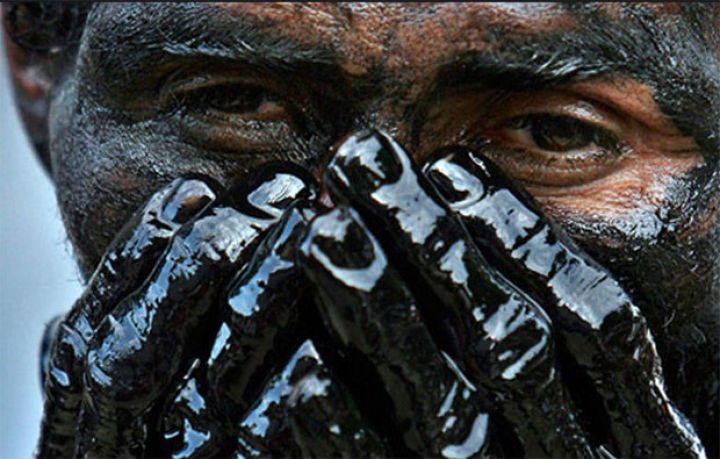 Azərbaycan neftinin son qiyməti - UCUZLAŞIR