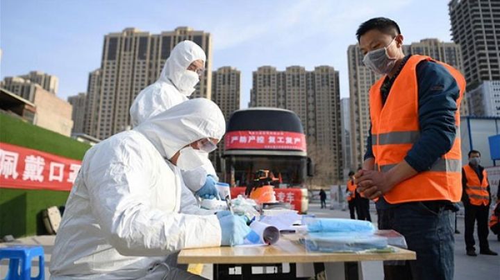 Çində koronavirusdan ölənlərin sayı artmaqda davam edir