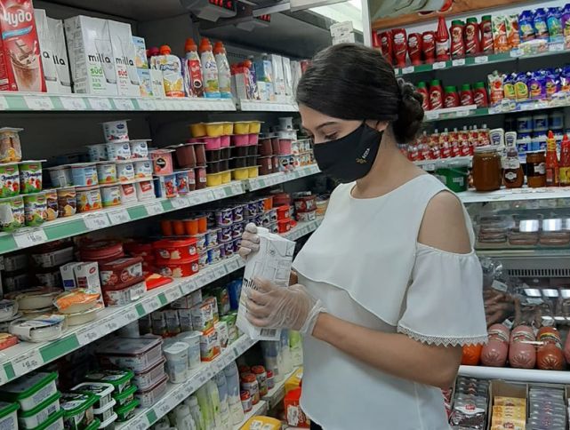 15 milyard manatı "yedik içdik"