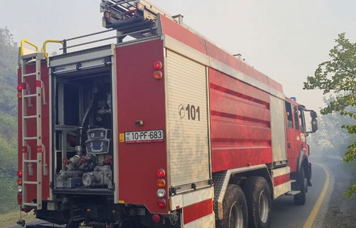 Hirkan Milli Parkı ilə sərhəddə yanğın başlayıb