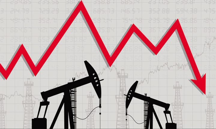 Güclənən dollar nefti vurdu