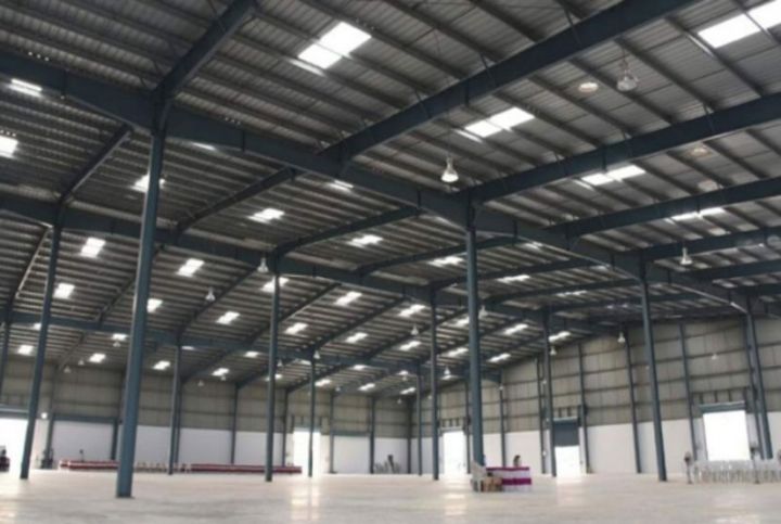 Dövlət Agentliyi fiziki şəxsdən 1,2 milyon manata ofis və anbar kompleksi icarəyə götürdü