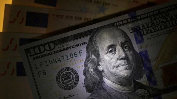 Türkiyə Mərkəzi Bankının xalis ehtiyatları 12,14 milyard dollara düşüb