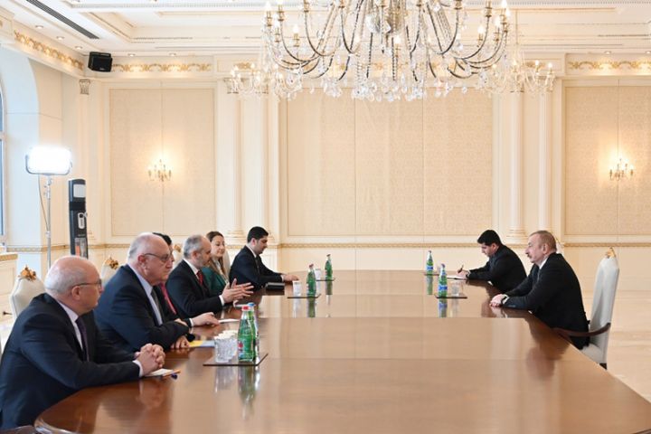 Prezident Türkiyə  heyətini qəbul edib