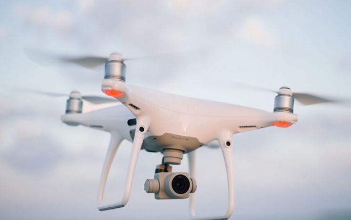 Dron gətirmək üçün bu 6 qurumdan icazə alınmalıdır